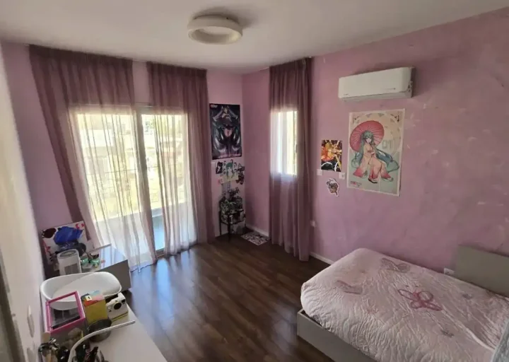 5-bedroom detached house for rent 300 m² in Limassol, Ypsonas