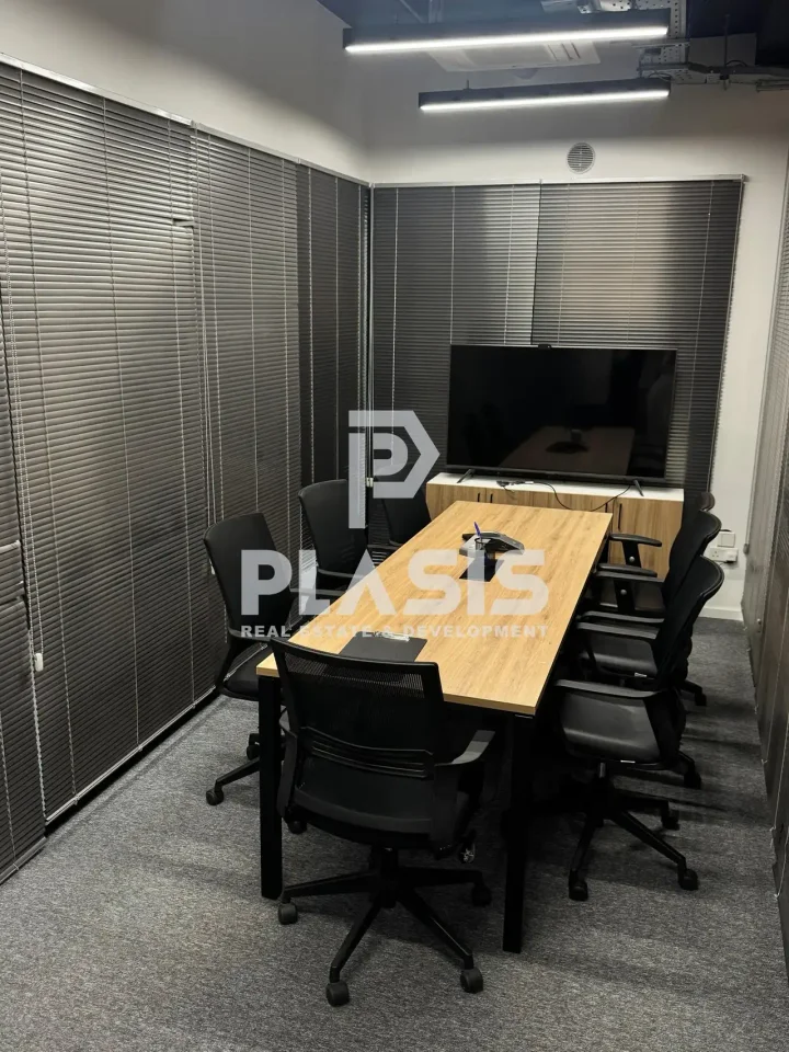 Office 307 m² for rent in Limassol, Limassol - Agia Napa