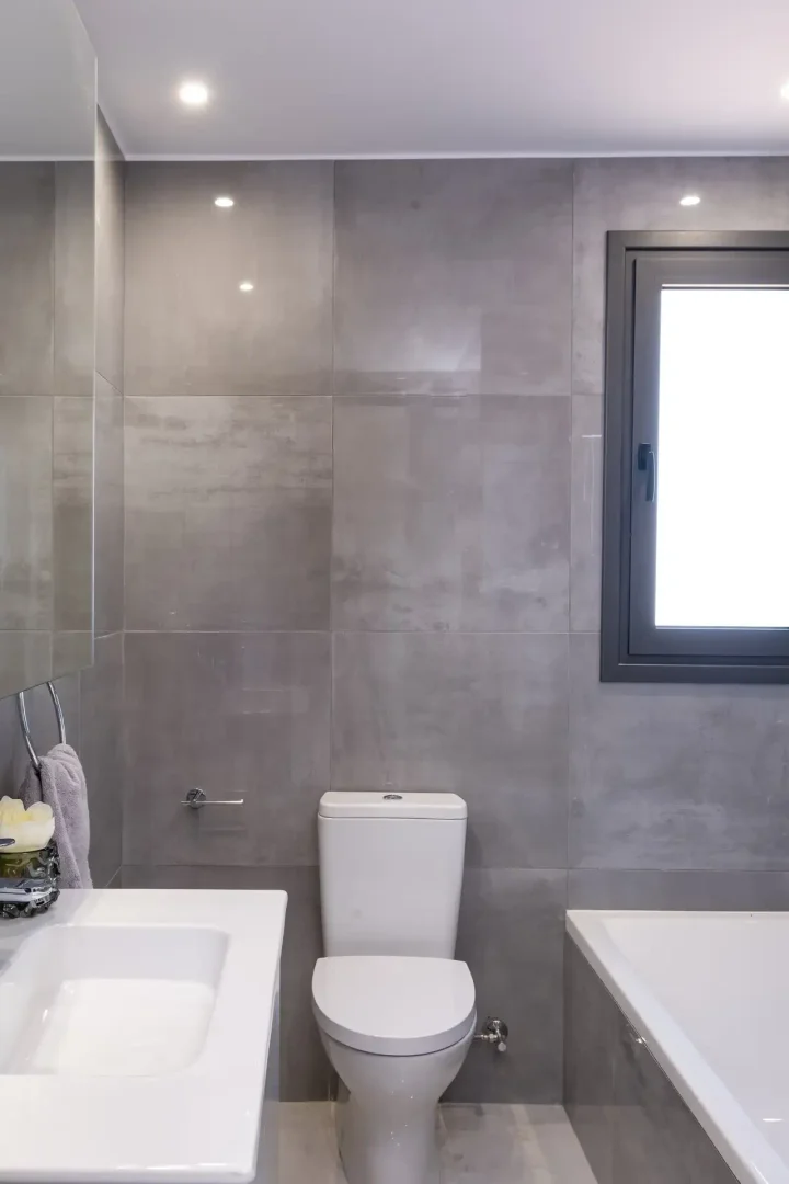 2-bedroom apartments for rent 93 m² in Limassol, Limassol - Mesa Geitonia