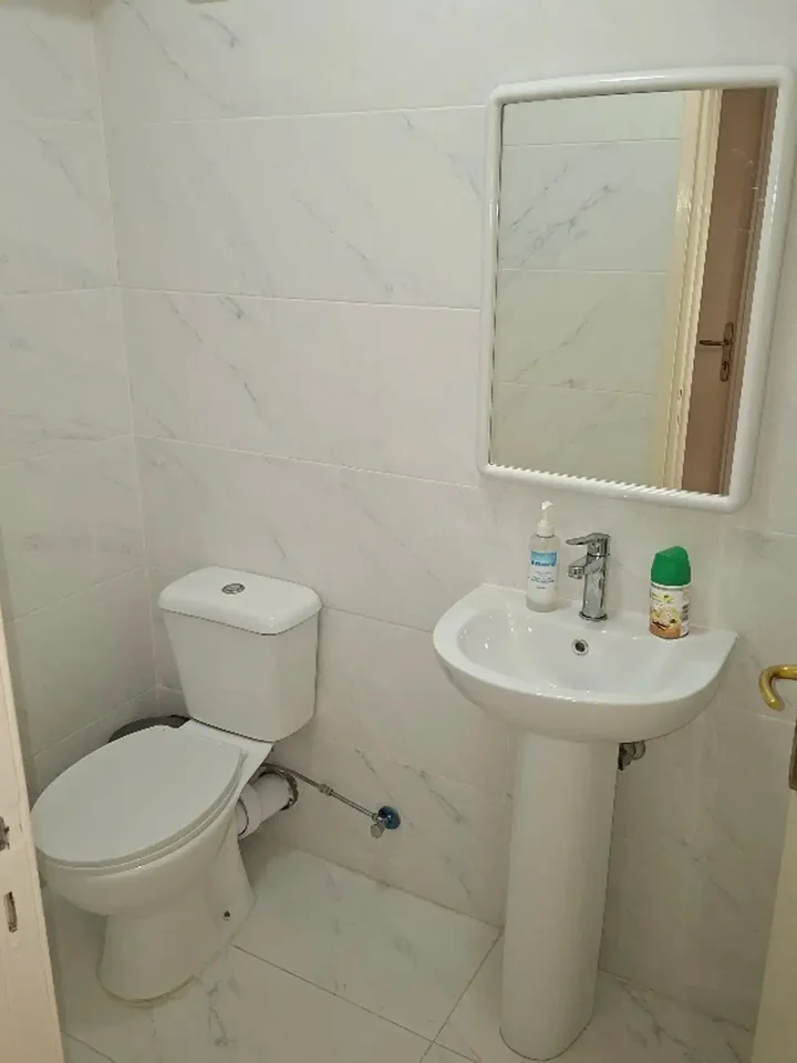 Office 90 m² for rent in Limassol, Limassol - Agios Nicolaos
