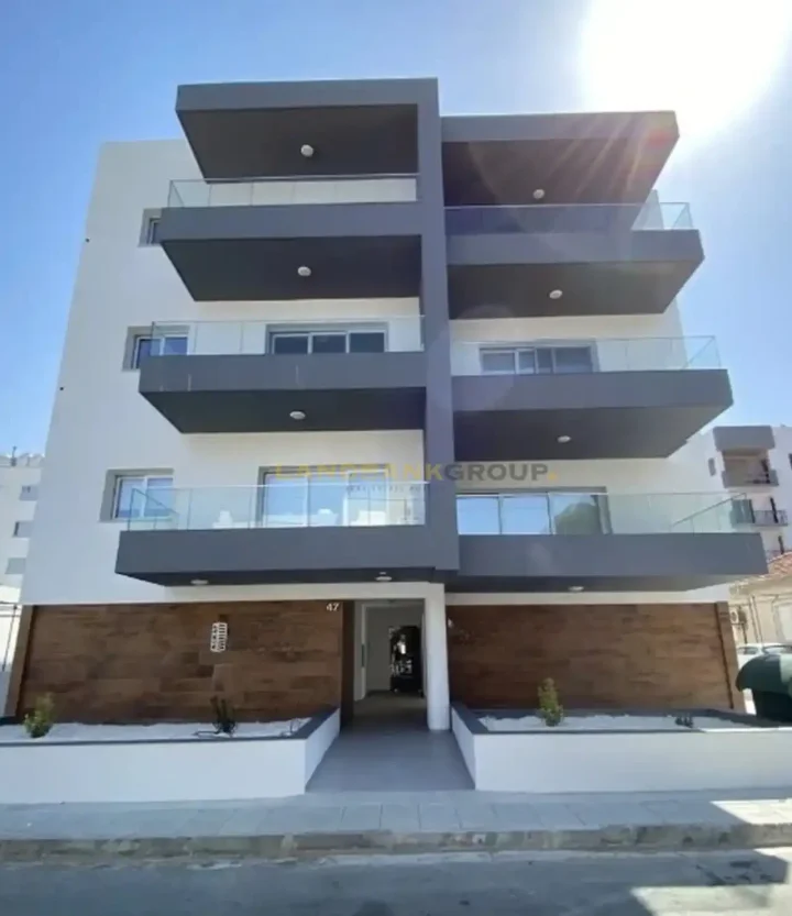 2-bedroom penthouse for rent 90 m² in Nicosia, Agios Dometios - Agios Georgios