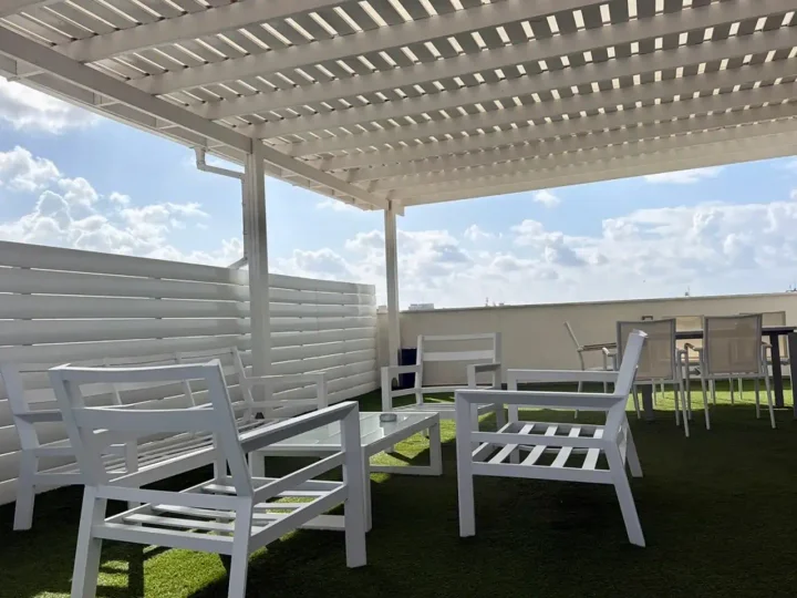 Commercial properties 420 m² for rent in Limassol, Limassol - Agia Zoni