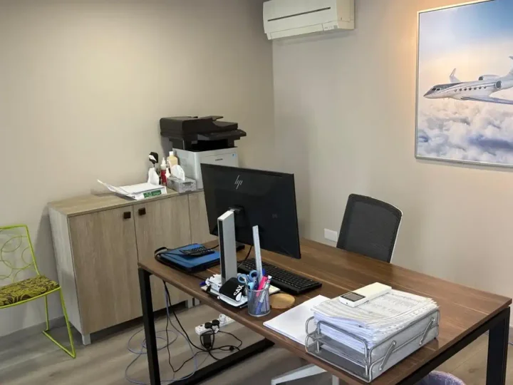 Office 125 m² for rent in Limassol, Limassol - Katholiki