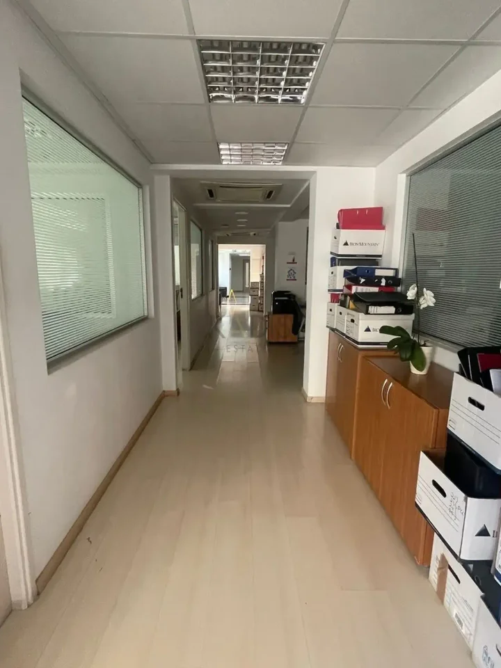 Commercial properties 970 m² for rent in Limassol, Limassol - Agios Nektarios