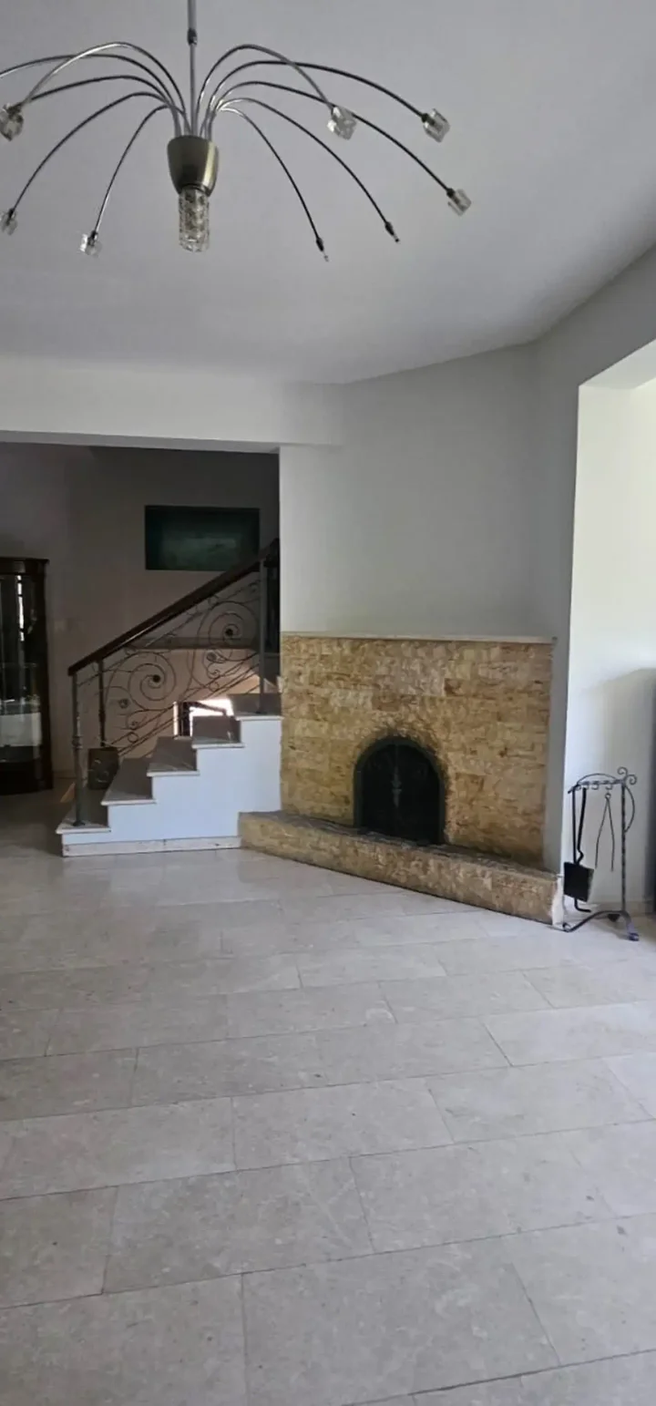 3-bedroom villa for rent 250 m² in Limassol, Limassol - Mesa Geitonia