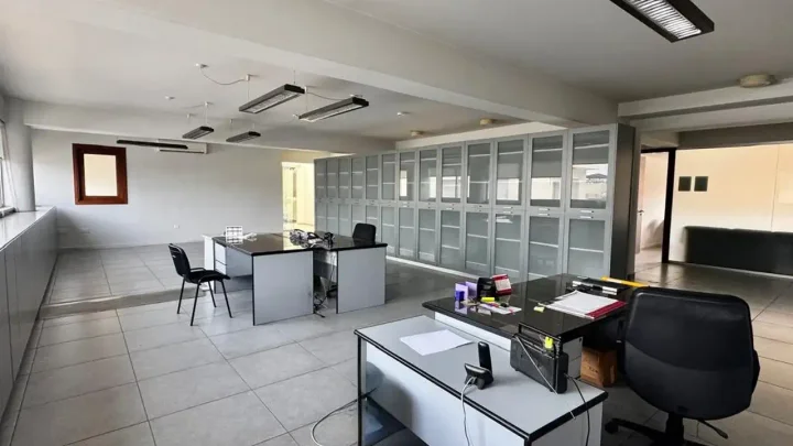 Office 500 m² for rent in Limassol, Limassol - Tsiflikoudia
