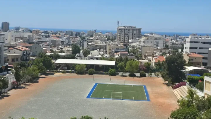 Office 309 m² for rent in Limassol, Limassol - Kapsalos