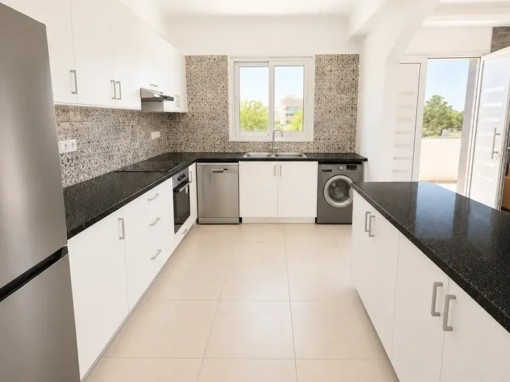 5-bedroom villa for rent 380 m² in Paphos, Paphos - Anavargos