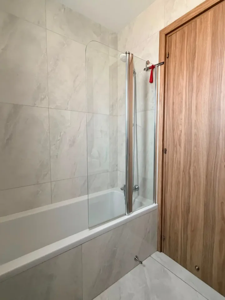 2-bedroom apartments for rent 110 m² in Limassol, Germasogeia Tourist Area