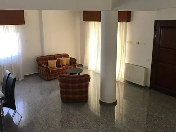 4-bedroom detached house for rent 250 m² in Limassol, Limassol - Mesa Geitonia