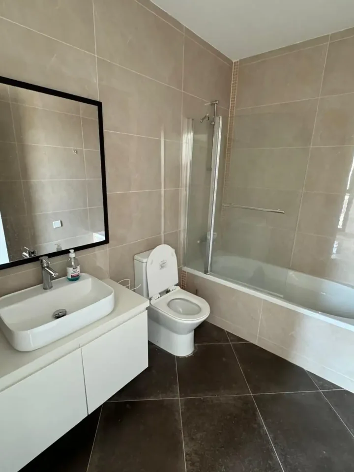 3-bedroom semi-detached house for rent 156 m² in Limassol, Germasogeia