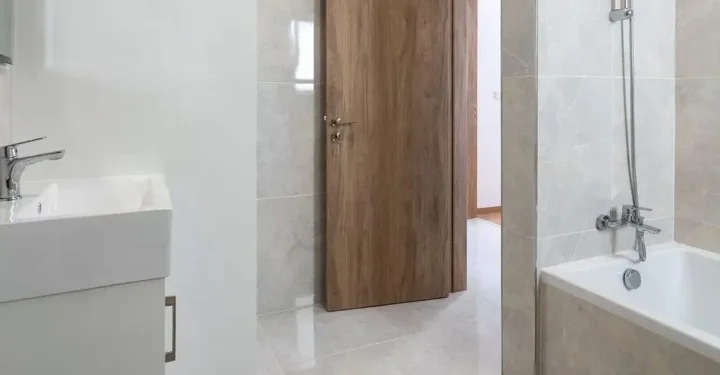 Studio for rent 70 m² in Limassol, Limassol - Mesa Geitonia