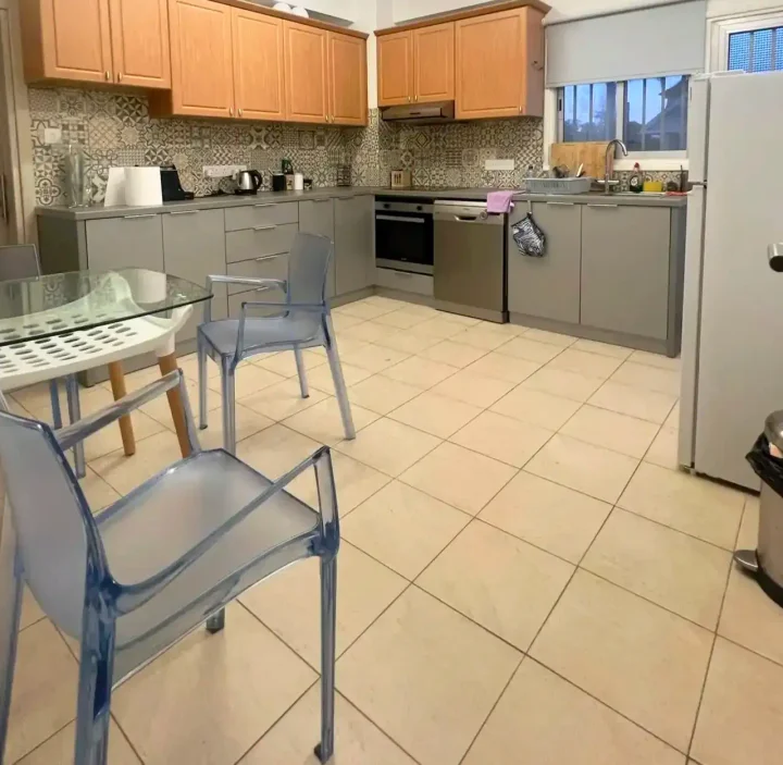 3-bedroom apartments for rent 110 m² in Nicosia, Egkomi - Makedonitissa