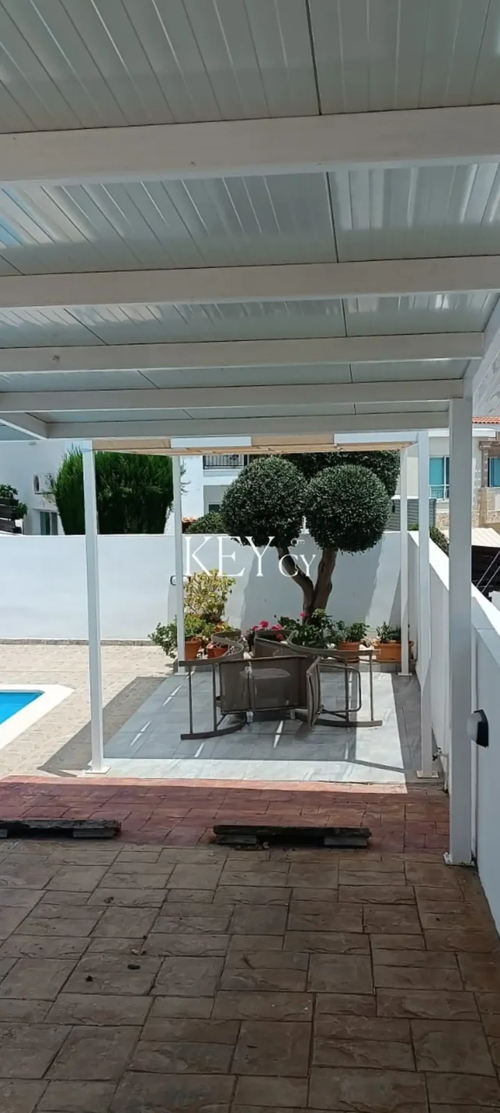 Отдельный дом в аренду 200 м² в Paphos, Tala