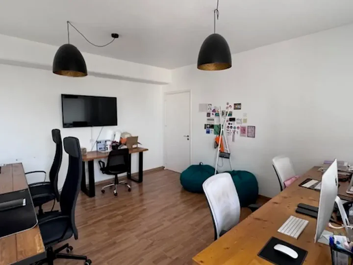 Office 75 m² for rent in Nicosia, Nicosia - Ag. Antonios