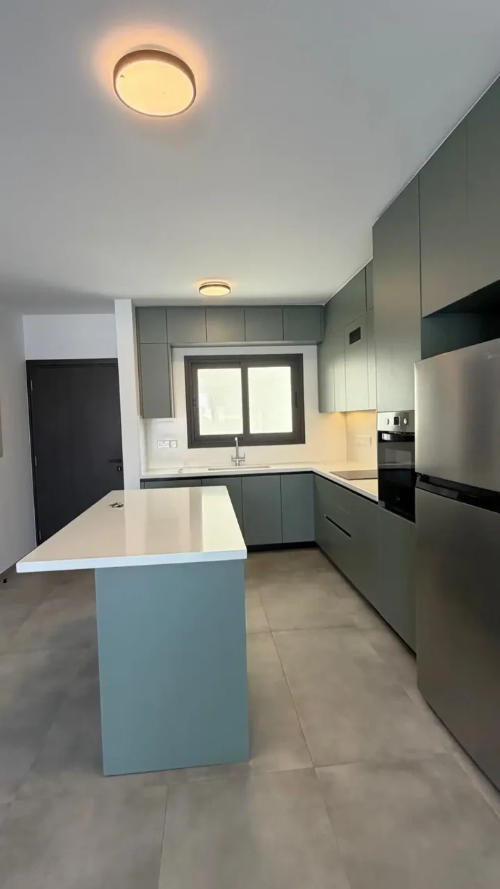 Apartments for rent 90 m² in Limassol, Kato Polemidia