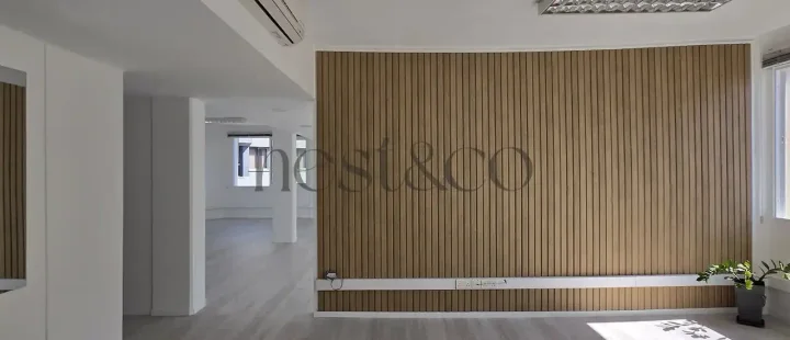 Office 130 m² for rent in Limassol, Limassol - Neapolis