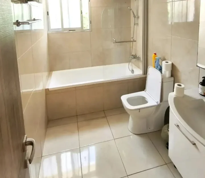 2-bedroom apartments for rent 90 m² in Limassol, Limassol - Neapolis