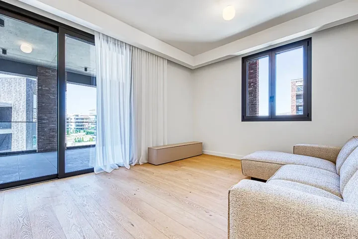 3-bedroom apartments for rent 111 m² in Limassol, Germasogeia