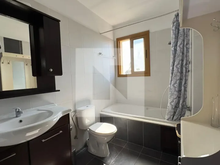 3-bedroom penthouse for rent 106 m² in Larnaca, Livadia Larnakas