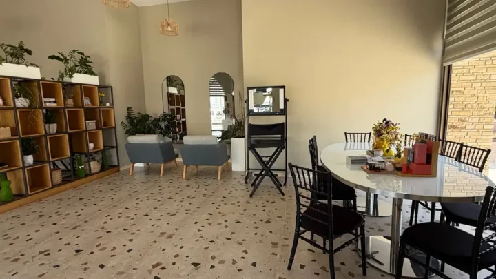 Trading area 80 m² for rent in Limassol, Limassol - Zakaki