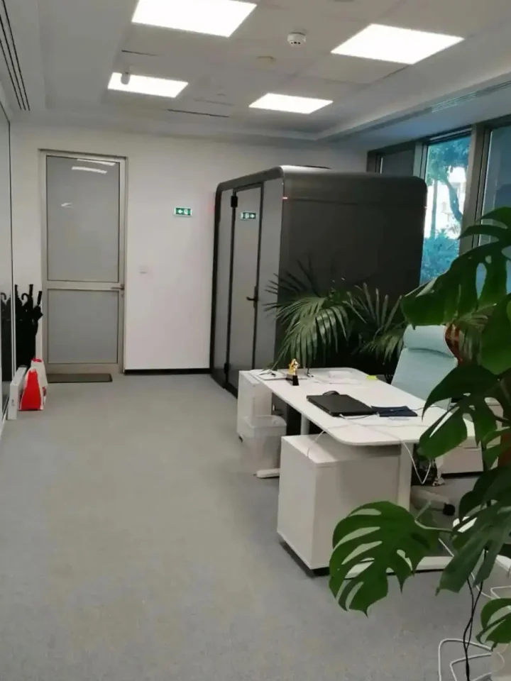 Office 582 m² for rent in Limassol, Limassol - Agia Zoni