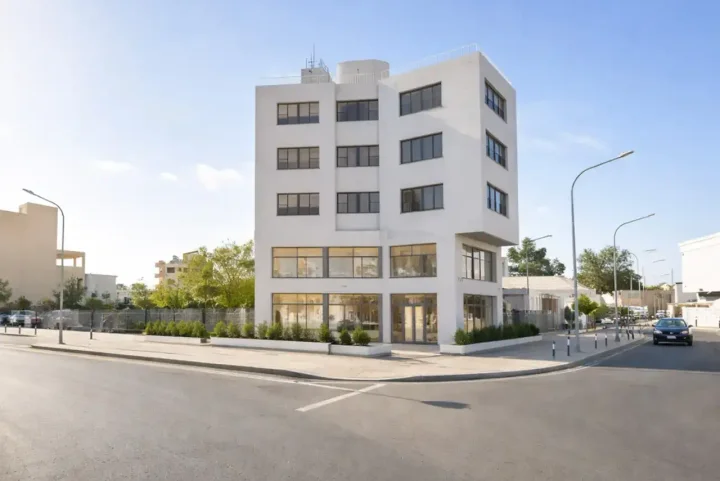 Trading area 65 m² for rent in Paphos, Paphos - Agios Theodoros