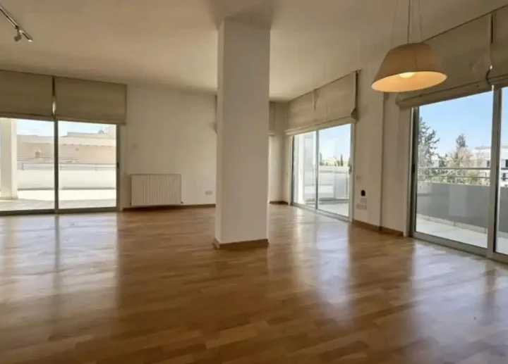 Penthouse for rent 135 m² in Nicosia, Strovolos - Agios Vasileios