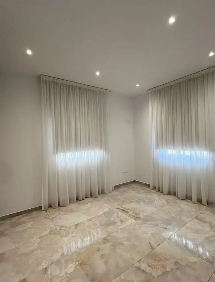 Apartments for rent 100 m² in Nicosia, Agioi Omologites
