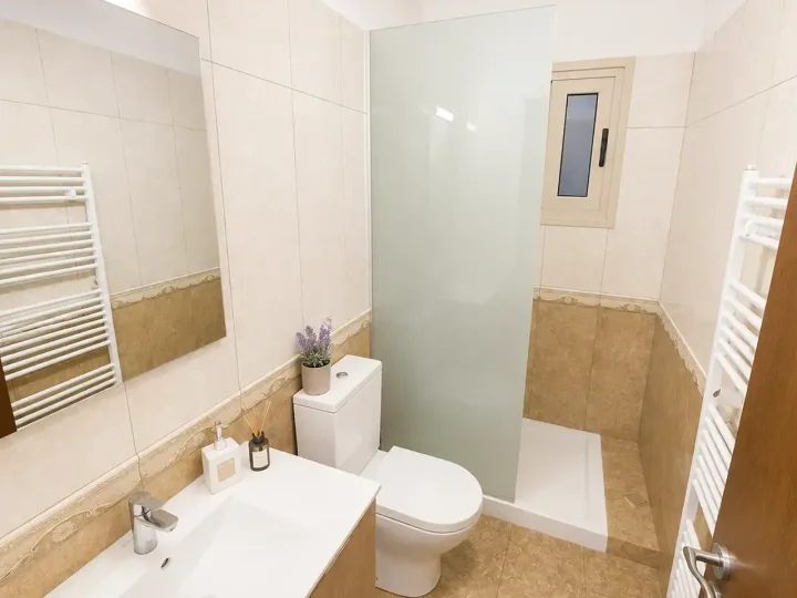 Villa for rent 360 m² in Paphos, Marathounta