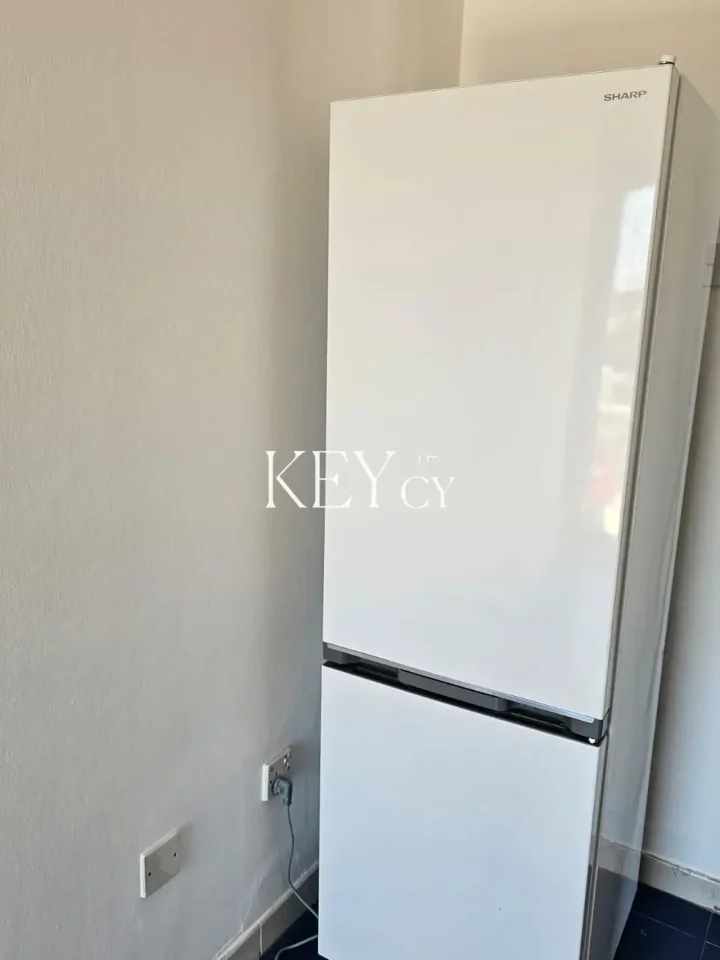 Office 150 m² for rent in Limassol, Limassol - Agia Zoni