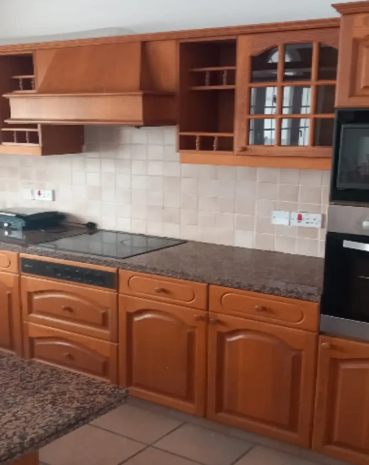 Penthouse for rent 240 m² in Nicosia, Egkomi