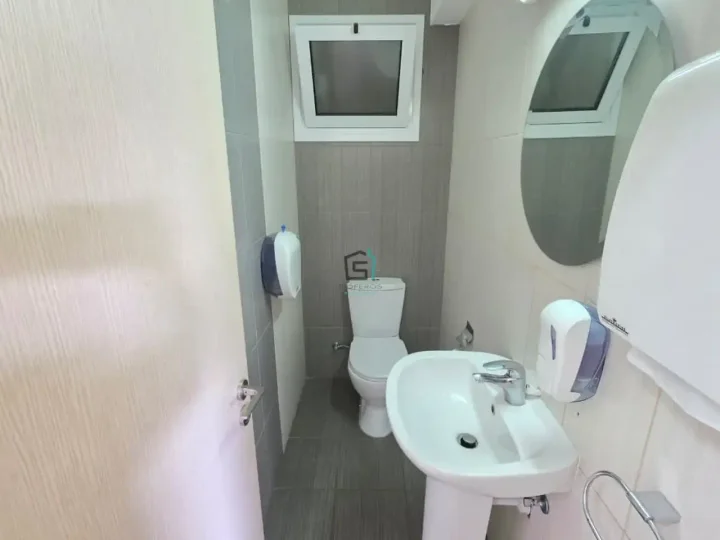 Γραφείο 170 μ² προς ενοικίαση στην τοποθεσία Limassol, Limassol - Agia Zoni