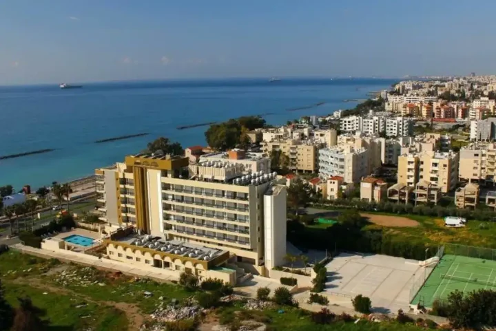 2-bedroom apartments for rent 75 m² in Limassol, Agios Tychon Tourist Area