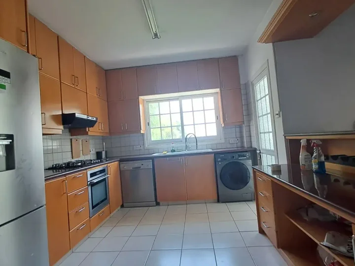 2-bedroom apartments for rent 80 m² in Nicosia, Egkomi