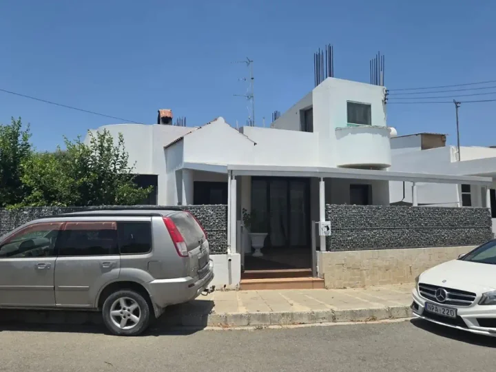 3-bedroom semi-detached house for rent 150 m² in Nicosia, Lakatameia - Agia Paraskevi
