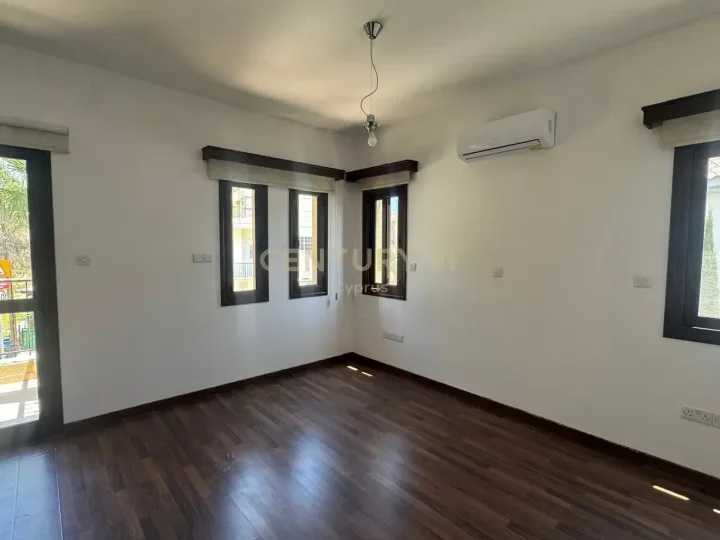 3-bedroom detached house for rent 180 m² in Limassol, Agios Athanasios
