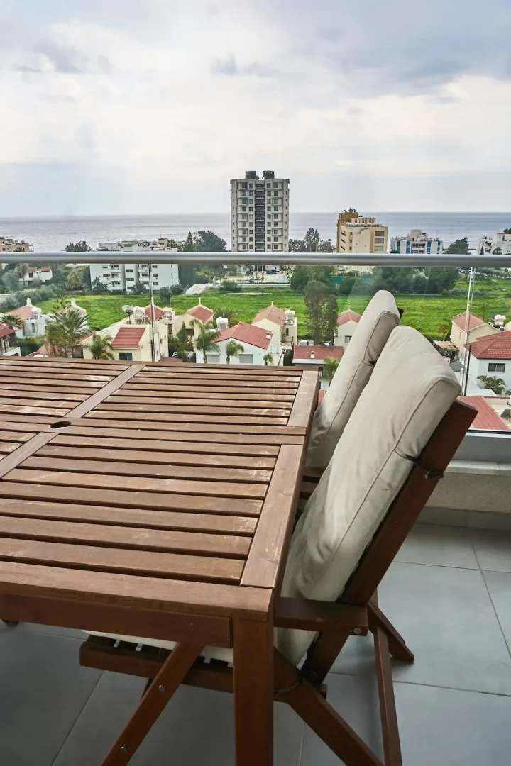 Apartments for rent 140 m² in Limassol, Germasogeia