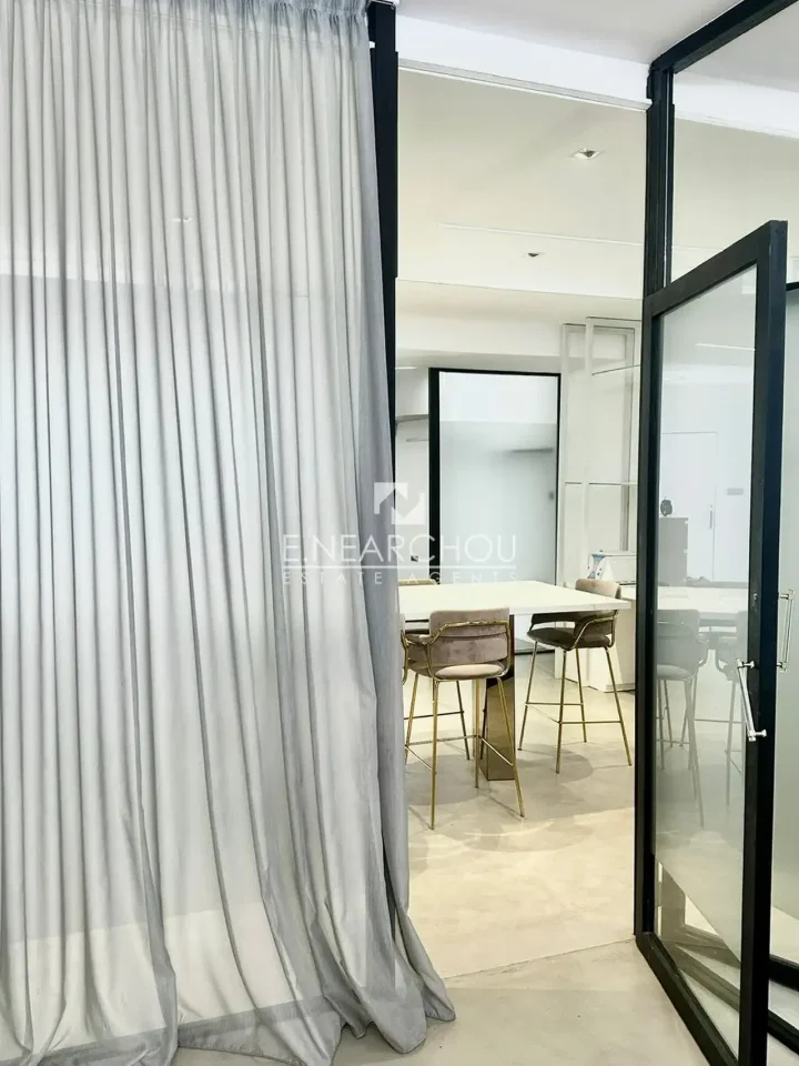 Office 120 m² for rent in Limassol, Germasogeia