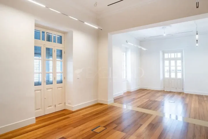 Office 310 m² for rent in Limassol, Limassol - Katholiki