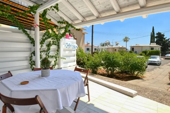 Residential properties for rent 61 m² in Famagusta, Paralimni