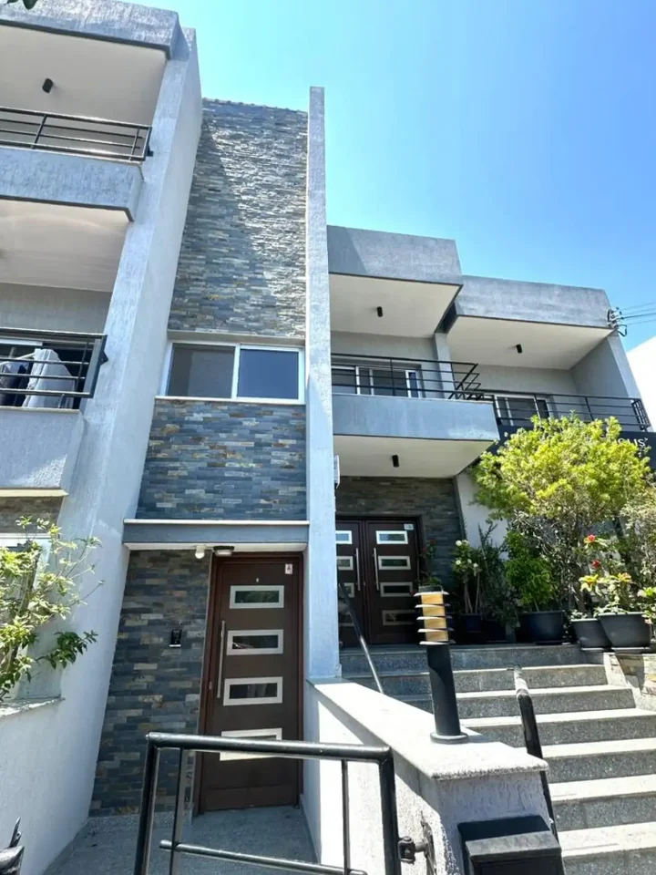 Апартаменты в аренду 130 м² в Limassol, Limassol - Kapsalos