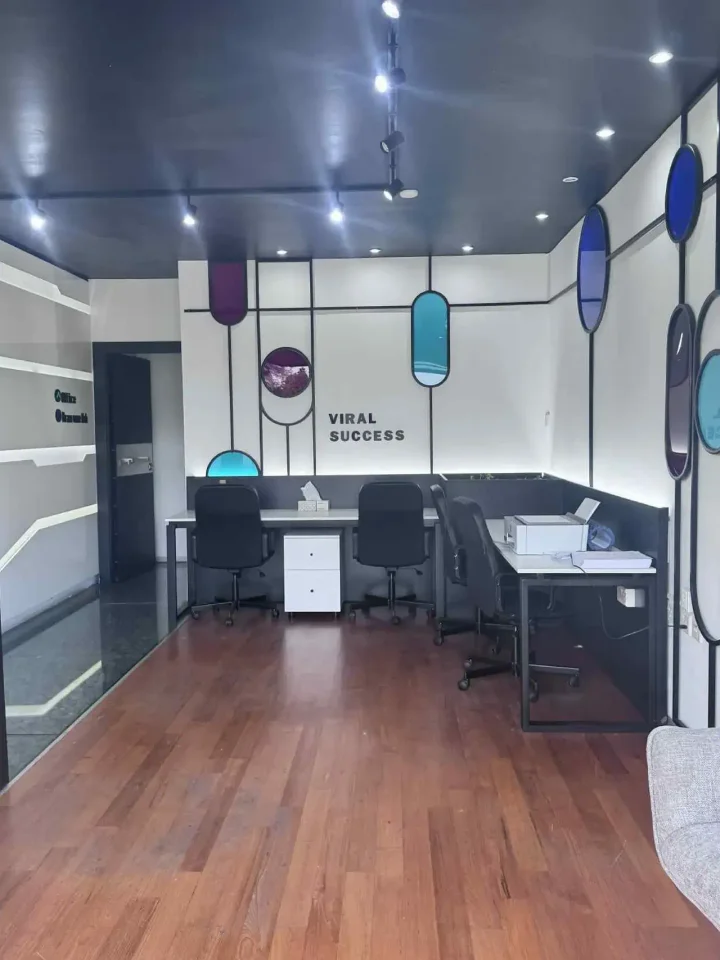Office 216 m² for rent in Limassol, Limassol Marina