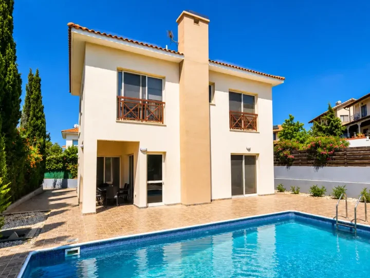 3-bedroom detached house for rent 150 m² in Limassol, Pissouri