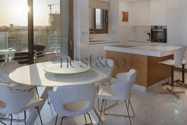 3-bedroom apartments for rent 135 m² in Limassol, Mouttagiaka Tourist Area