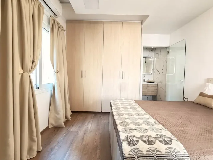 2-bedroom apartments for rent 100 m² in Limassol, Limassol - Neapolis