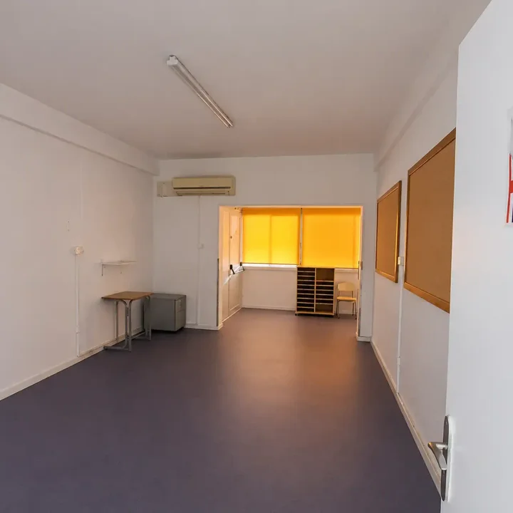 Commercial properties 175 m² for rent in Limassol, Limassol - Zakaki