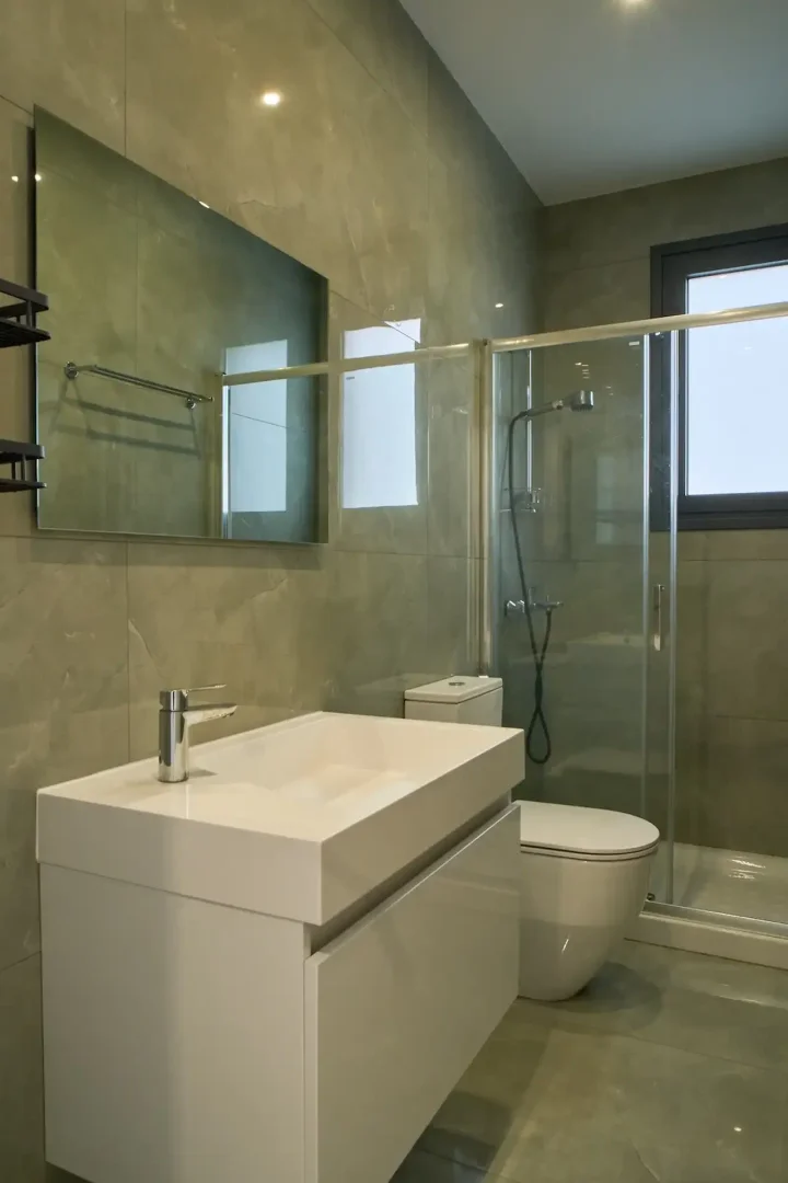 Apartments for rent 140 m² in Limassol, Germasogeia