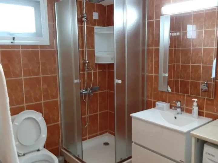 2-bedroom apartments for rent 140 m² in Larnaca, Larnaka - Finikoudes