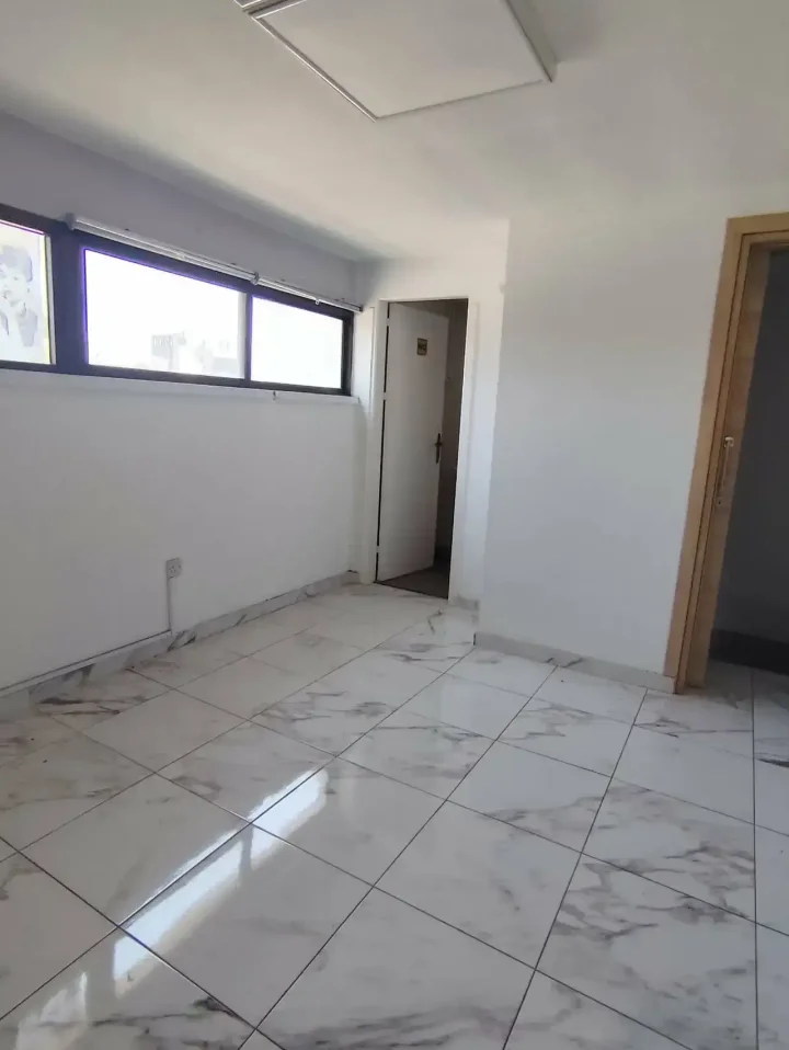 Trading area 60 m² for rent in Limassol, Limassol - Agia Zoni